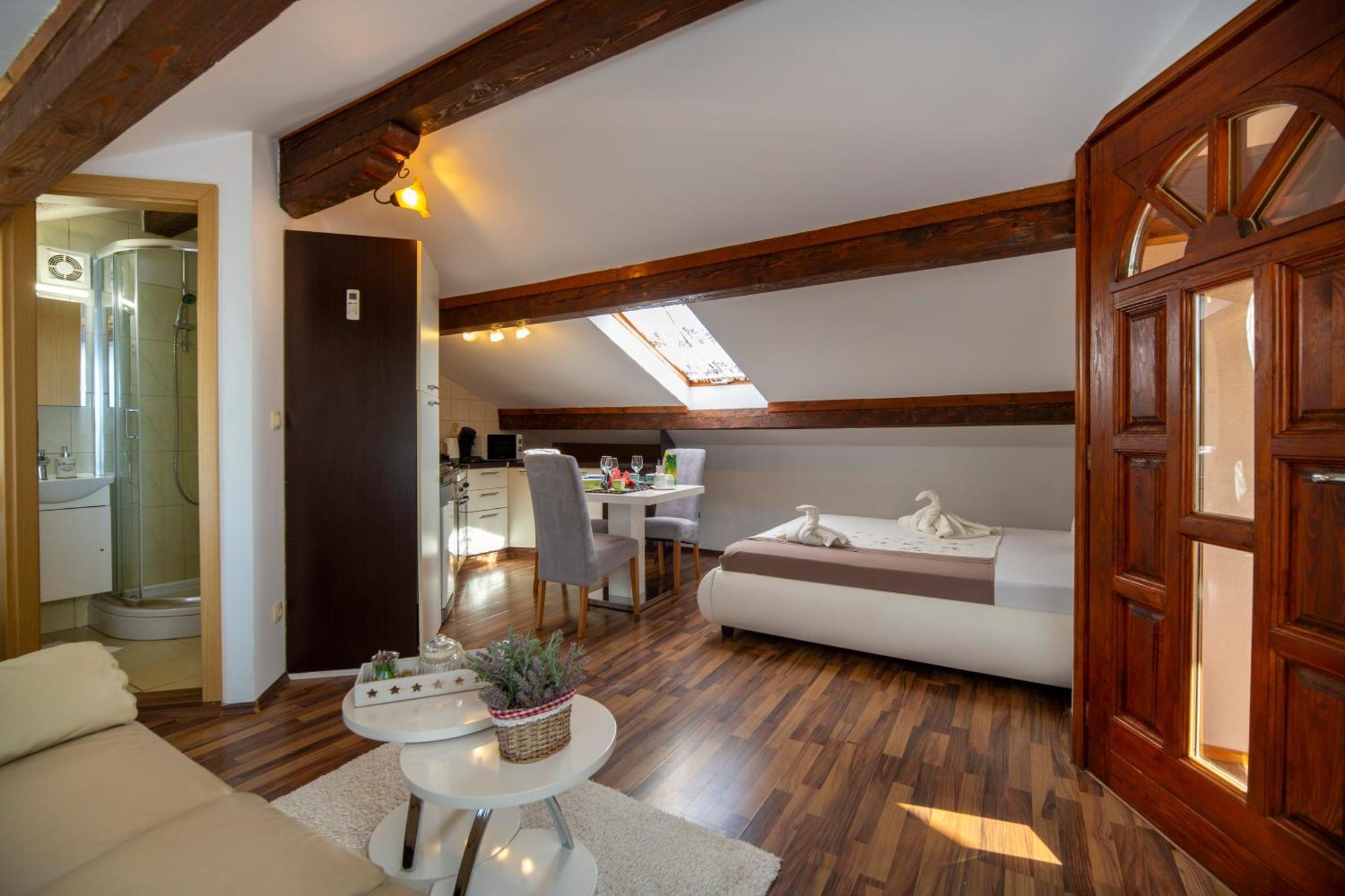 Apartman Viki Stinjan بولا المظهر الخارجي الصورة