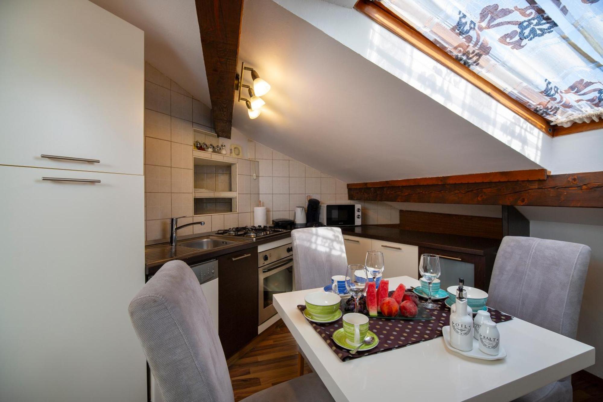 Apartman Viki Stinjan بولا المظهر الخارجي الصورة